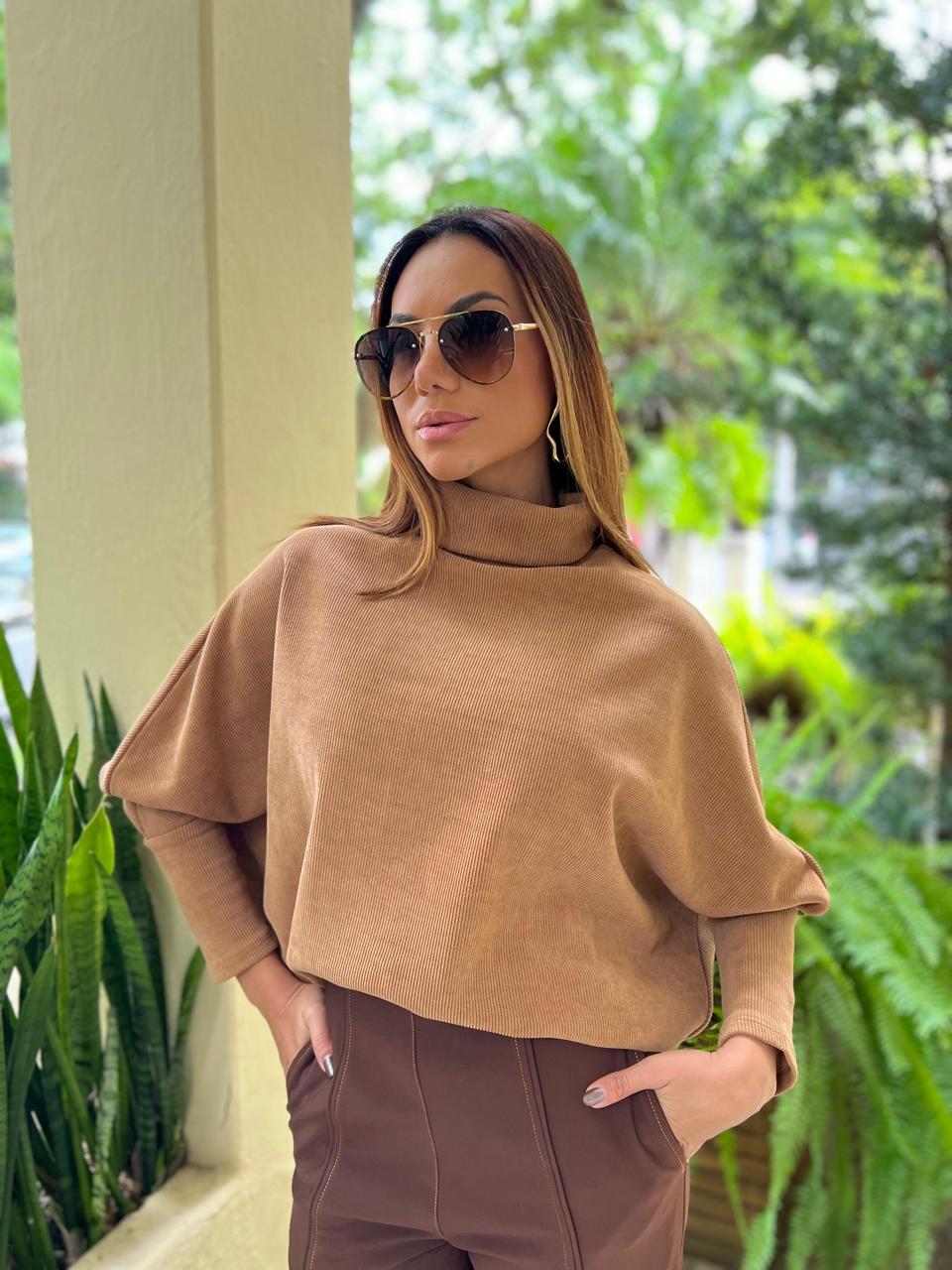 Blusa Cotelê Gola